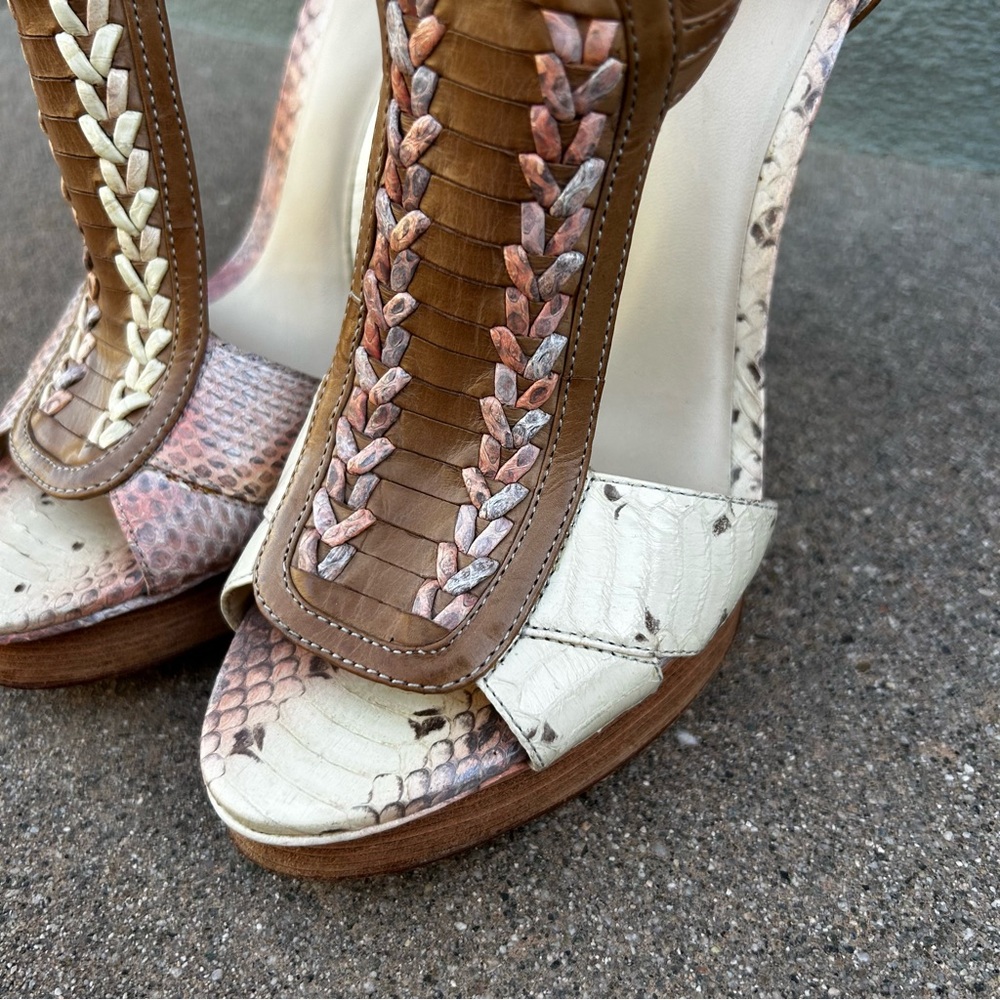 $695~ALEXANDRE BIRMAN~Snakeskin Python T-Strap Pe… - image 7